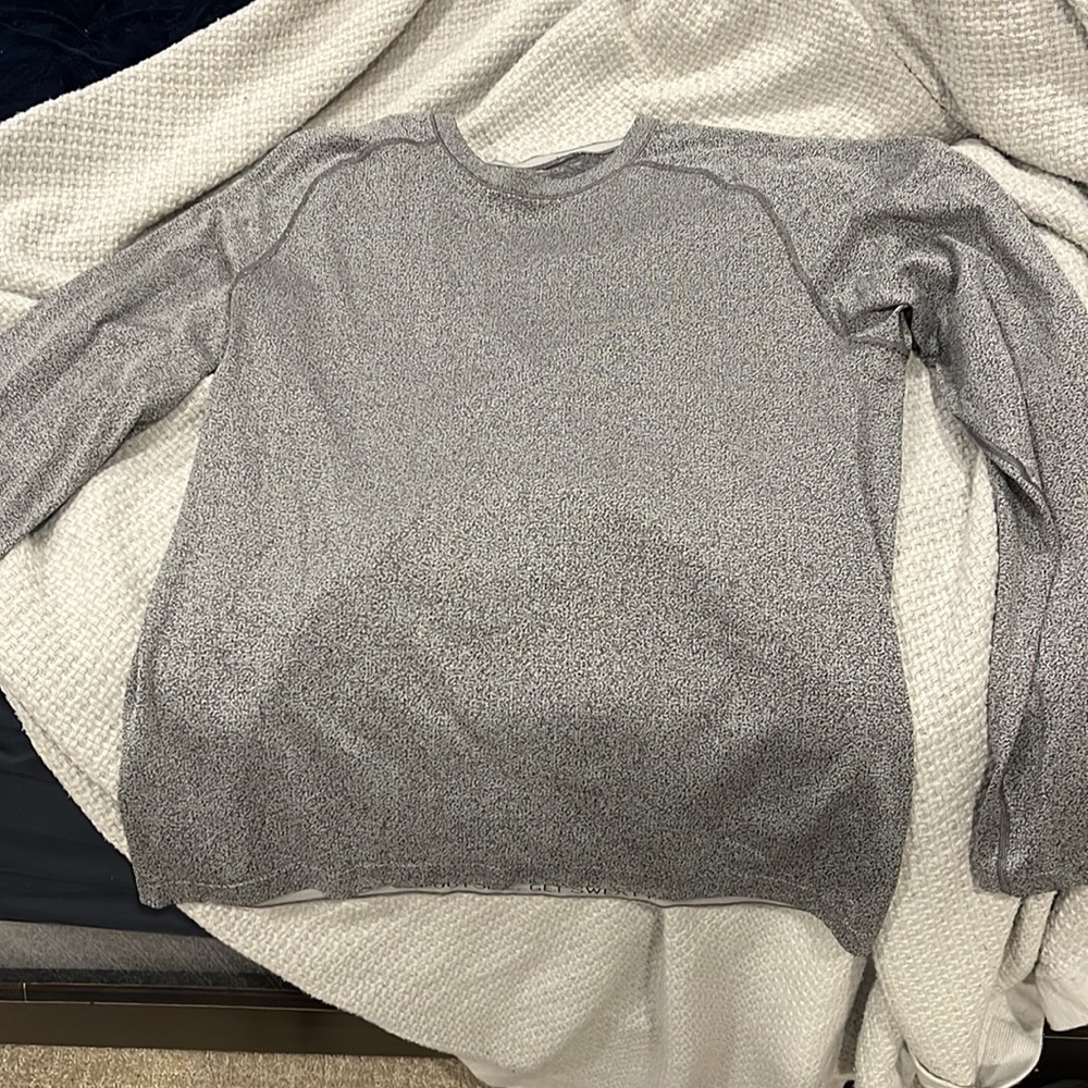 Lululemon large LS - Picture 2 of 2